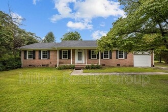 Building Photo - 12013 NC-210