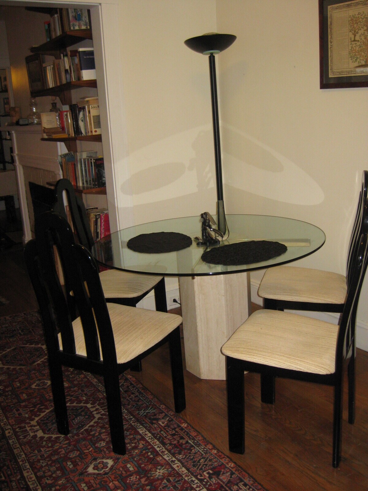 Building Photo - 52 Garden St