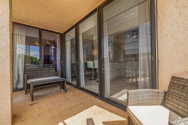 Building Photo - 6145 Sun Blvd