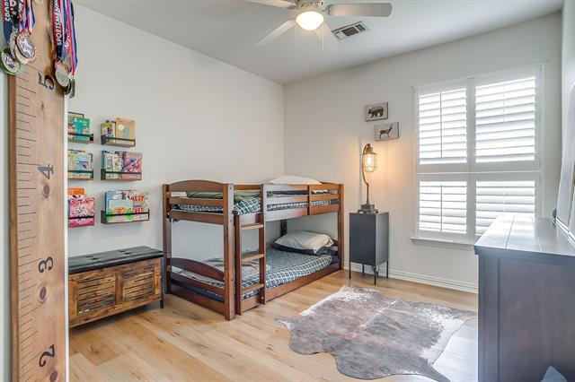 Building Photo - 830 Doral Dr