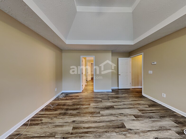 Building Photo - 2912 Canopy Cir