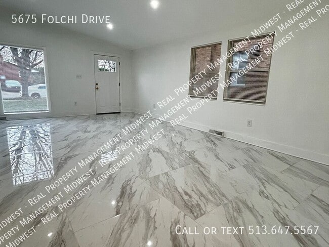 Building Photo - 5675 Folchi Dr