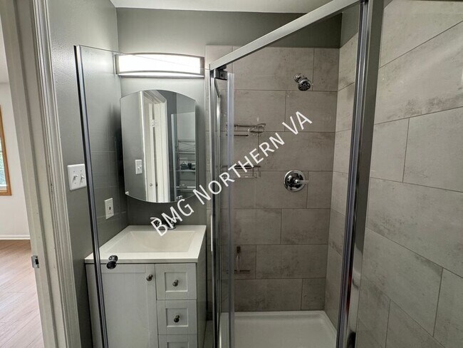 Building Photo - 8763 Bretton Woods Dr