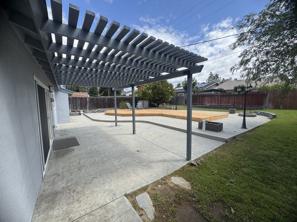 Building Photo - 2296 Cordero Ave