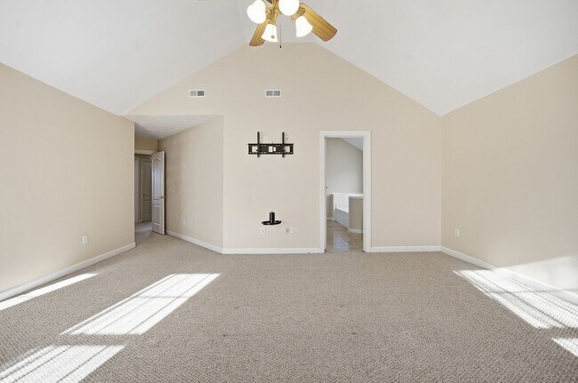 Building Photo - Quailshire Estates 4 Bed, 2.5 Bath Home in Chesapeake, VA