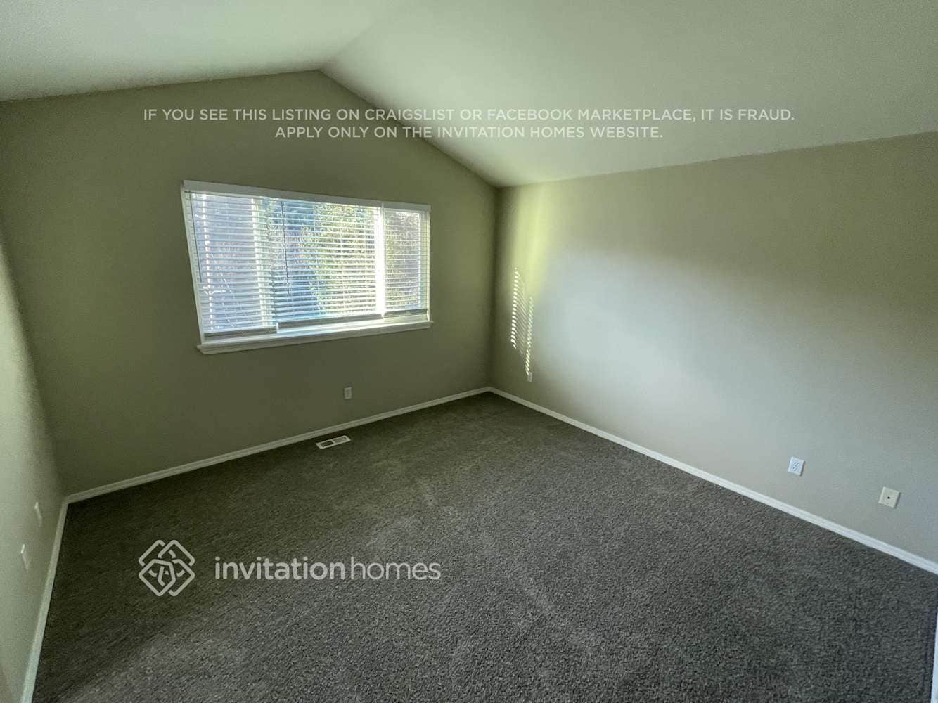 Building Photo - 17224 Ironwood St