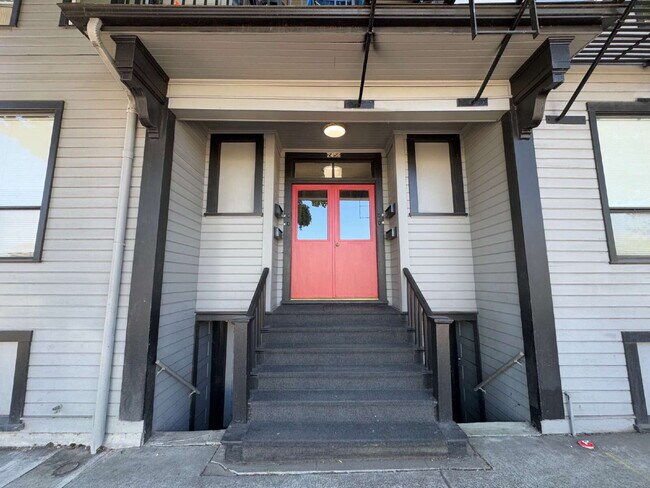 Primary Photo - Desirable NW 23rd Area
