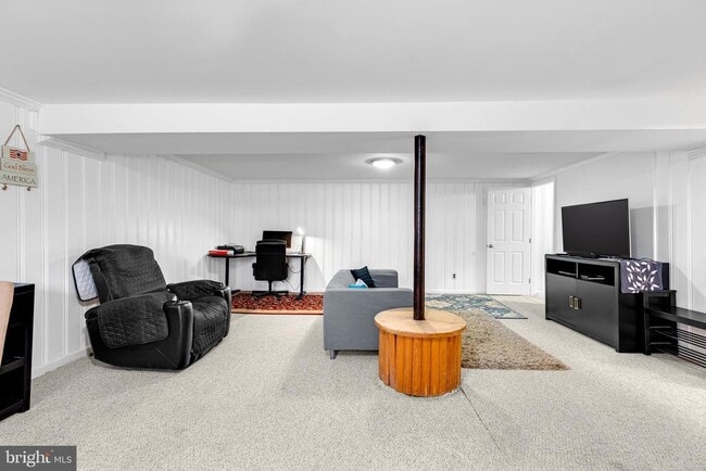 Building Photo - 7109 Layton Dr