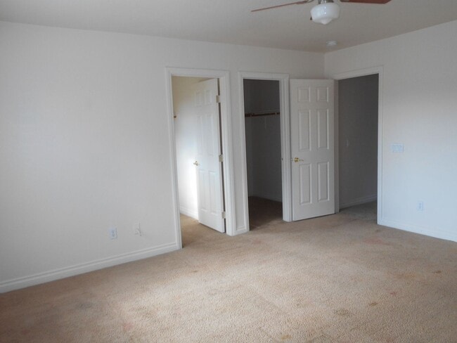 Building Photo - Stunning 4 Bedroom Home in North Las Vegas!