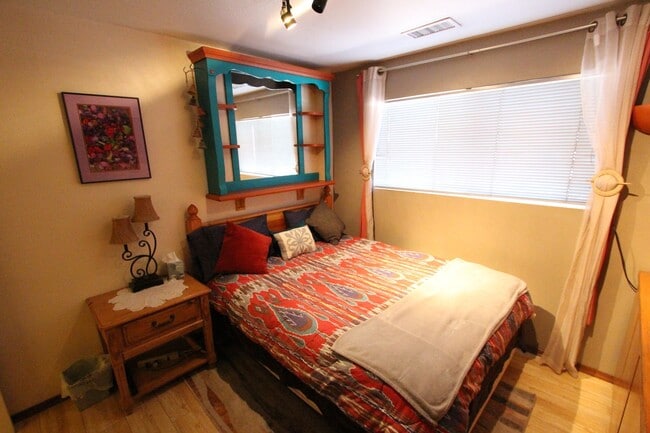 Building Photo - Furnished home in Lower Greenlaw