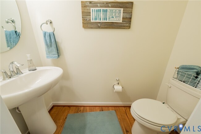 Building Photo - 18401 Palisades Ct