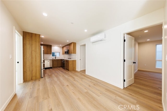 Building Photo - 5933 Comey Ave