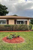 Building Photo - 718 Whippoorwill Ln