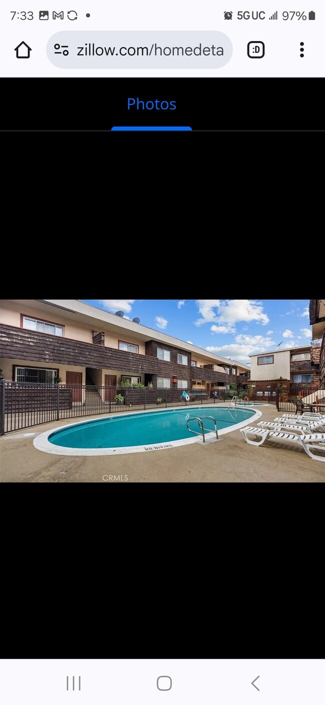 Building Photo - 5400 Newcastle Ave