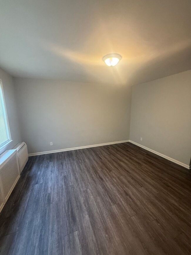 Building Photo - 2943 Liberty Pkwy