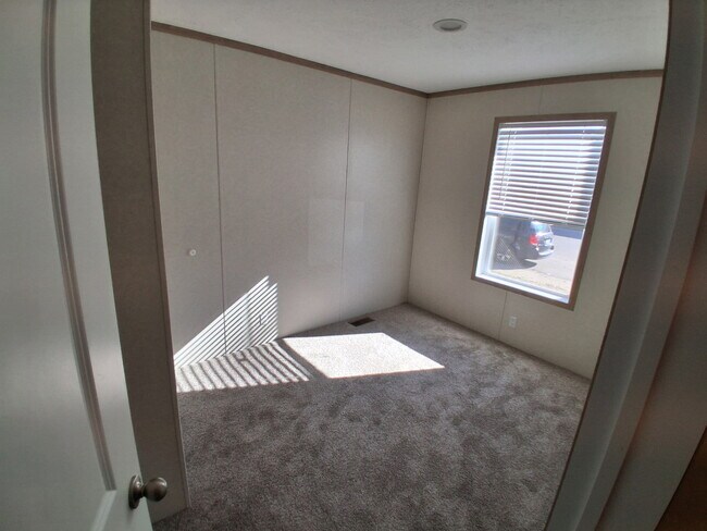 Building Photo - 5895 Georgia