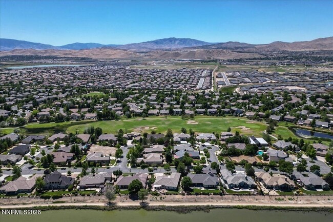 Building Photo - 7330 Island Queen Dr