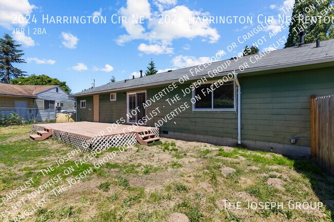 Building Photo - 2024 Harrington Cir NE