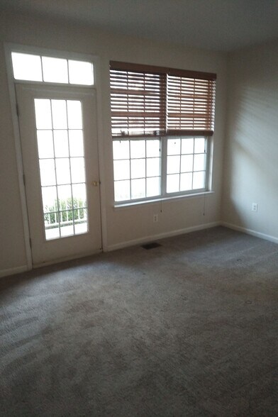 Building Photo - 2653 Park Tower Drive Unit 102