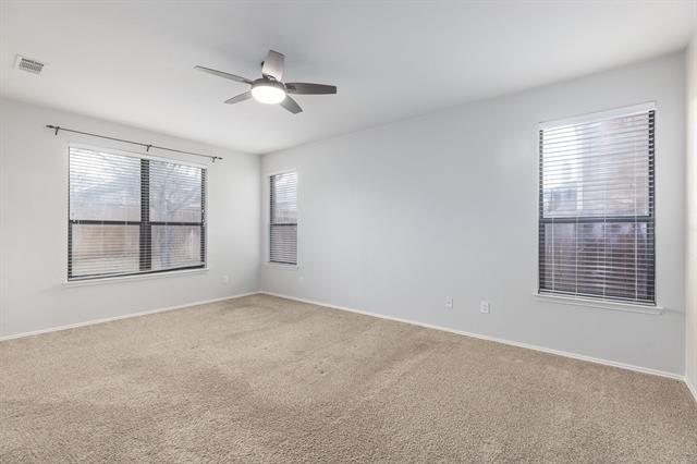 Building Photo - 10701 Vista Heights Blvd