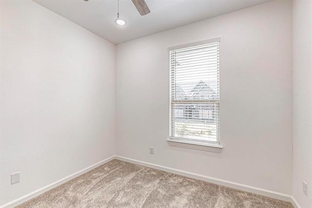 Building Photo - 376 Buck Ridge Dr