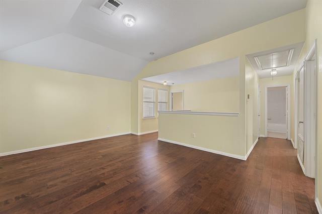 Building Photo - 10528 Cochron Dr
