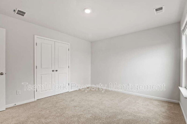 Building Photo - 413 Broad Elm Wy