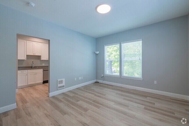 Studio - 415SF - Living Room - 2016-2020 Dwight Way