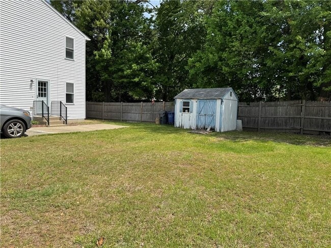 Building Photo - 364 Harrington Ave
