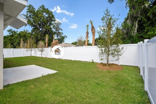 Building Photo - 3 Bedroom Pet-Friendly Home in Deland, FL ...