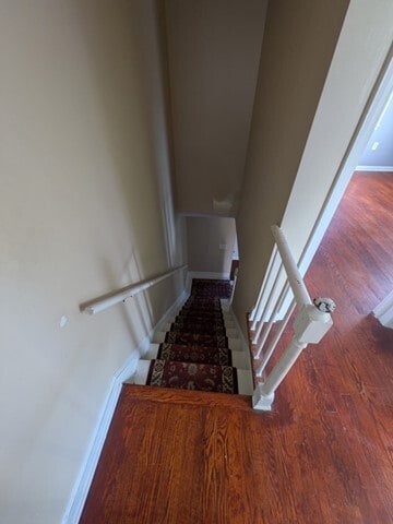 Building Photo - 430 Bartine St