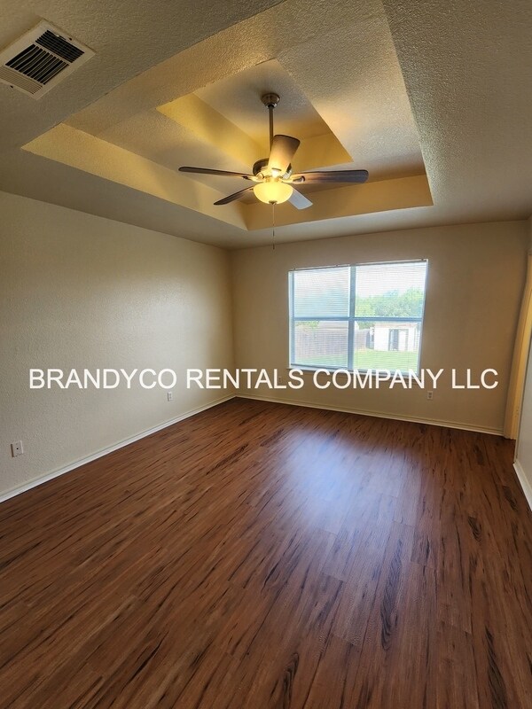 Building Photo - 3214 Rampart Loop
