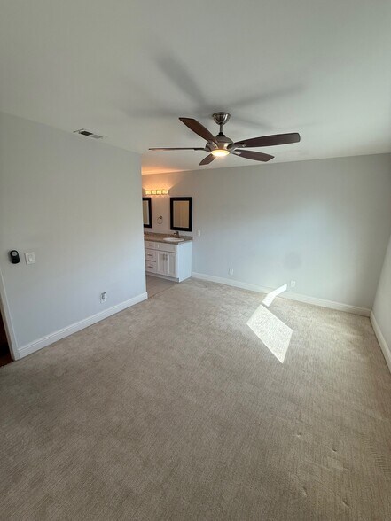 Building Photo - 4238 Vista Panorama Way