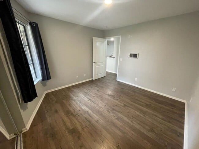 Building Photo - Remodeled 1br/1ba ground floor condo at Del Mar Villas in Carmel Valley