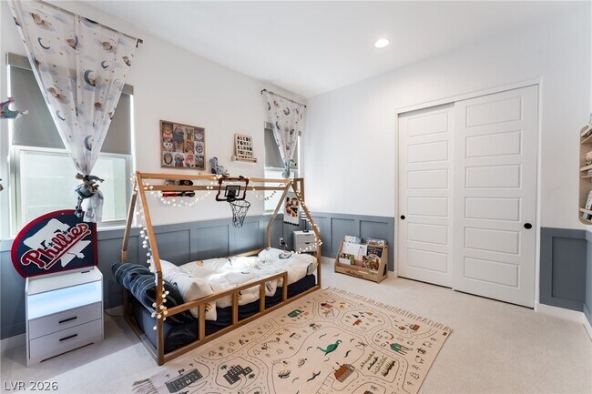 Building Photo - 10149 Zeta Tucana St