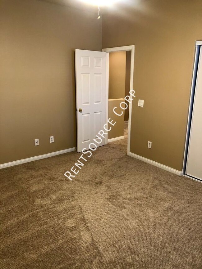 Building Photo - 4308 Ave J7