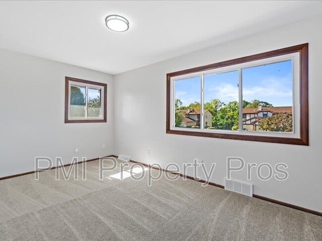 Building Photo - 8148 S 88th St