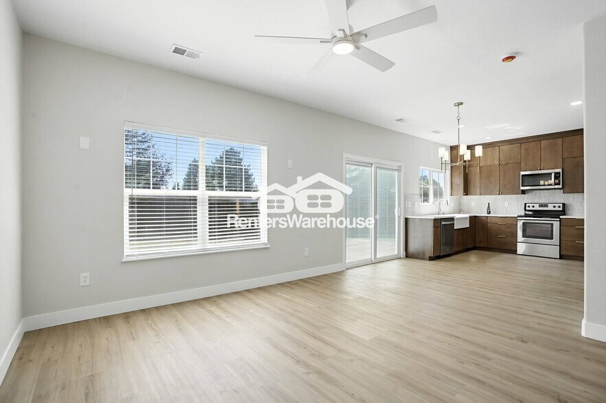 Building Photo - 9551 Longford Way