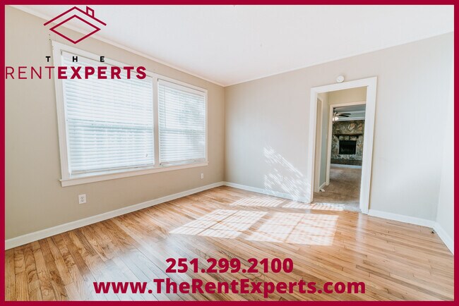 Building Photo - 254 Pinehill Dr