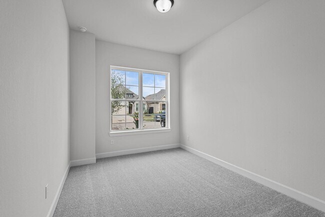 Building Photo - 119 Amaranth Wy