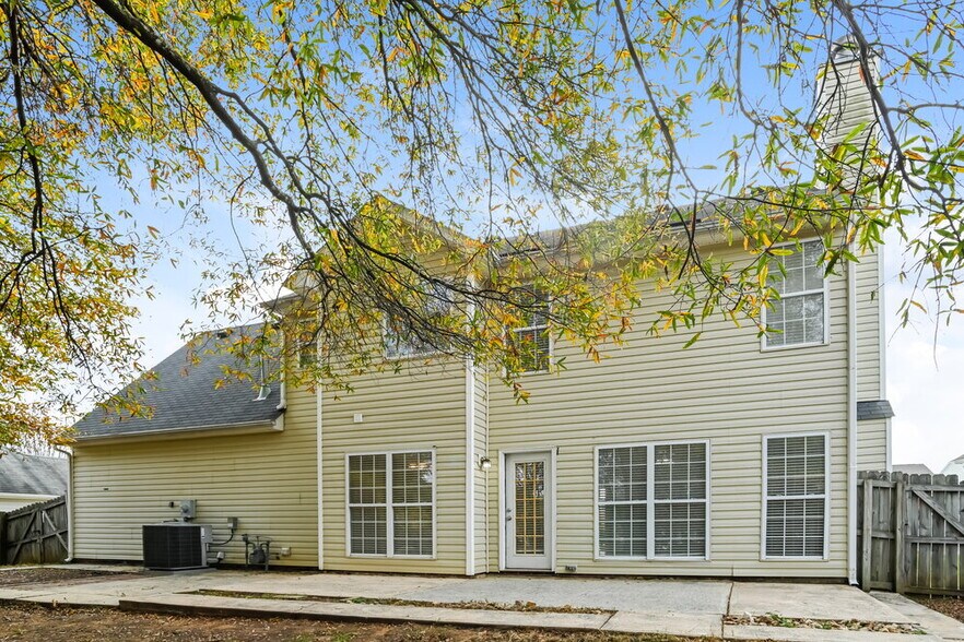 Building Photo - 14133 Southbridge Forest Dr