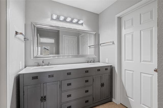 Building Photo - 2301 Stoneleigh Pl