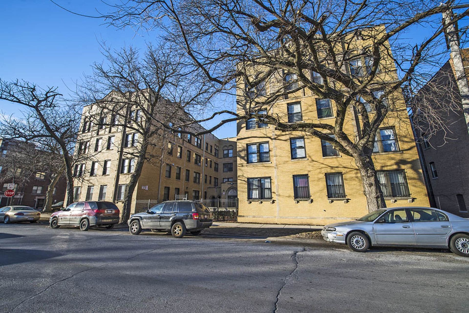 Building Photo - 1734 E 72nd St Chicago, IL 60649