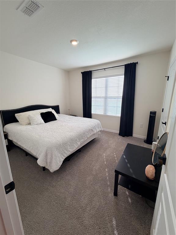 Building Photo - 929 Ambleside Dr