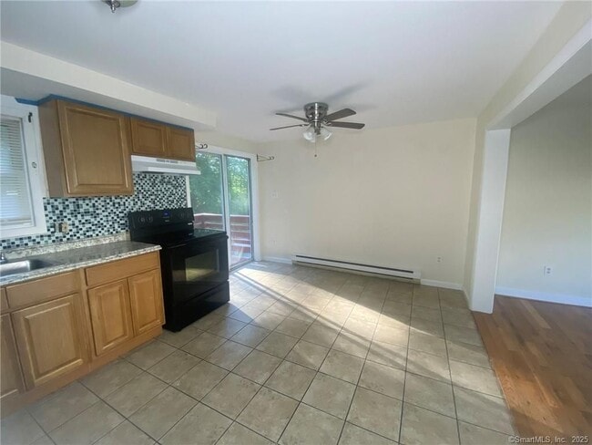 Building Photo - 53 Stonewall Ln