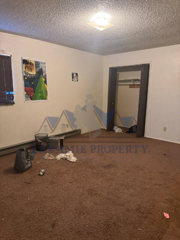 Building Photo - 714 Downey St