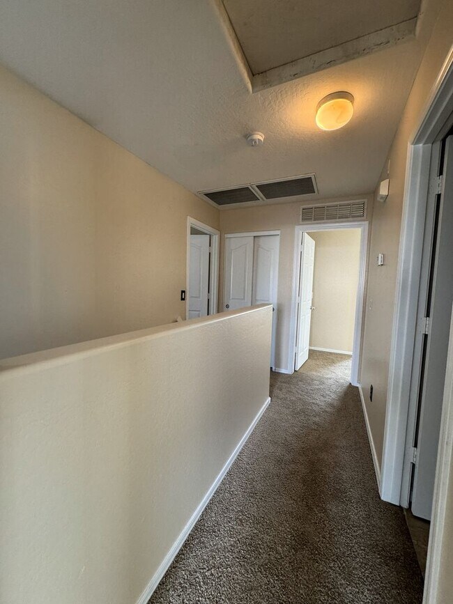 Building Photo - ***MOVE IN SPECIAL: $300 OFF MOVE IN -4 BEDROOM HOME IN TUSCANO