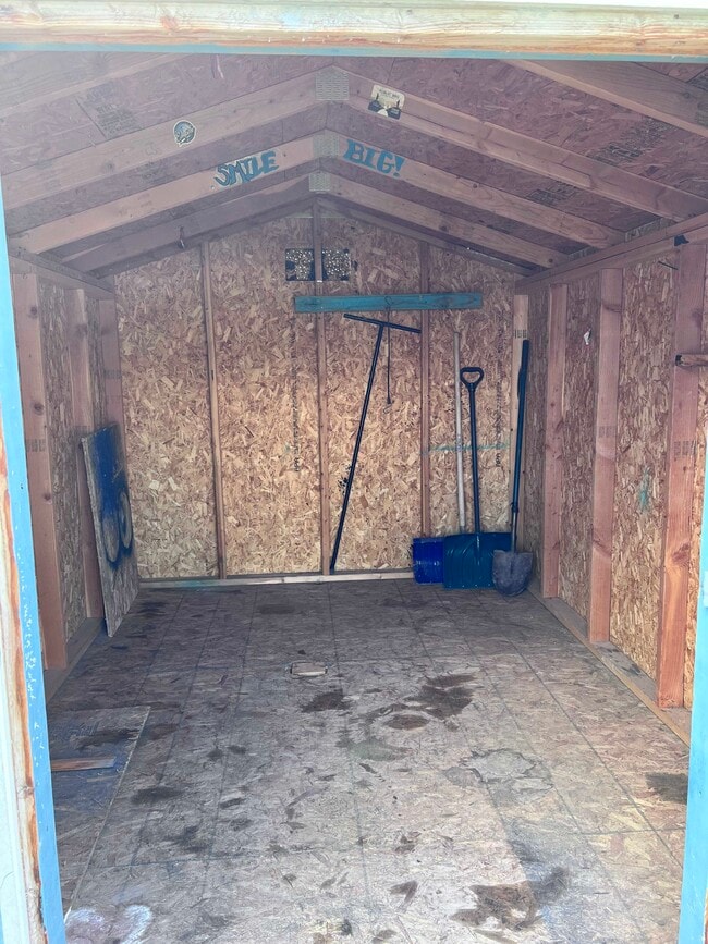 Building Photo - 611 W 650 S