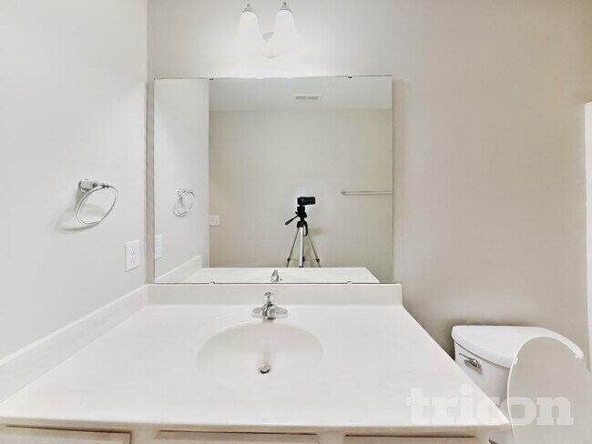 Building Photo - 113 Cornfield Ln