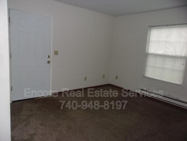 Building Photo - 549 New Haven Ct